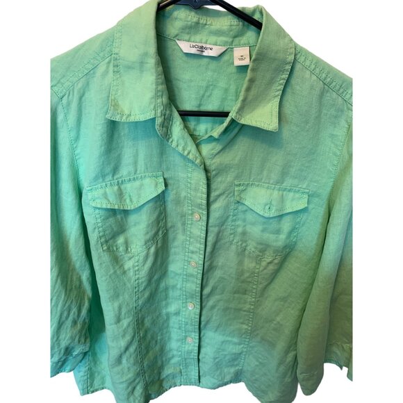 🌸3/$15🌸Bright Green 3/4 Sleeve Button Up Blouse with Pockets sz M - Picture 3 of 6